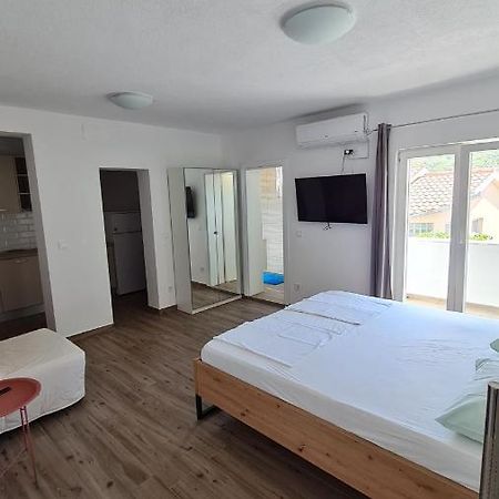 Apartmani Mlinar - Studio Apartment Grebaštica 外观 照片