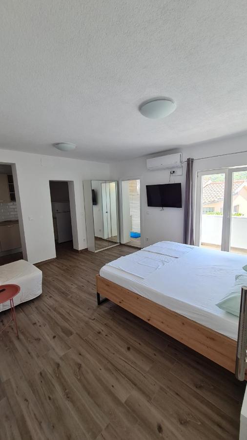 Apartmani Mlinar - Studio Apartment Grebaštica 外观 照片